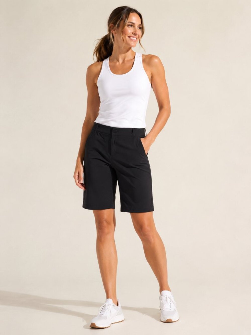 NWT Athleta Trekkie Bermuda 2.0 Shorts Black 9" Inseam Travel Hiking Size 10